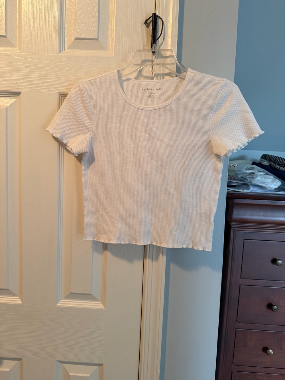 American Eagle White Ribbed Lettuce Crop Top